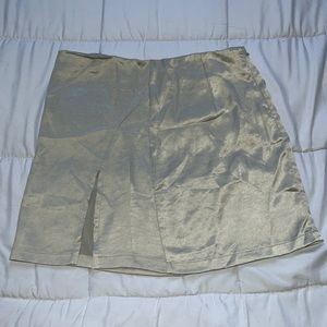 Silky green forever 21 skirt